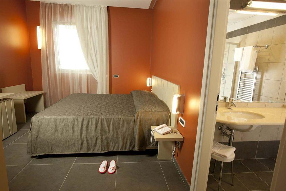 Rolling Hotel Casoria Kültér fotó